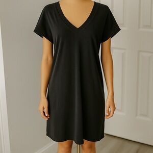perfectwhitetee Black V-Neck Short Sleeve Mini Dress